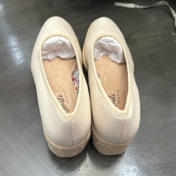 LifeStride Karma Wedge Slip On - Picture 7 of 7